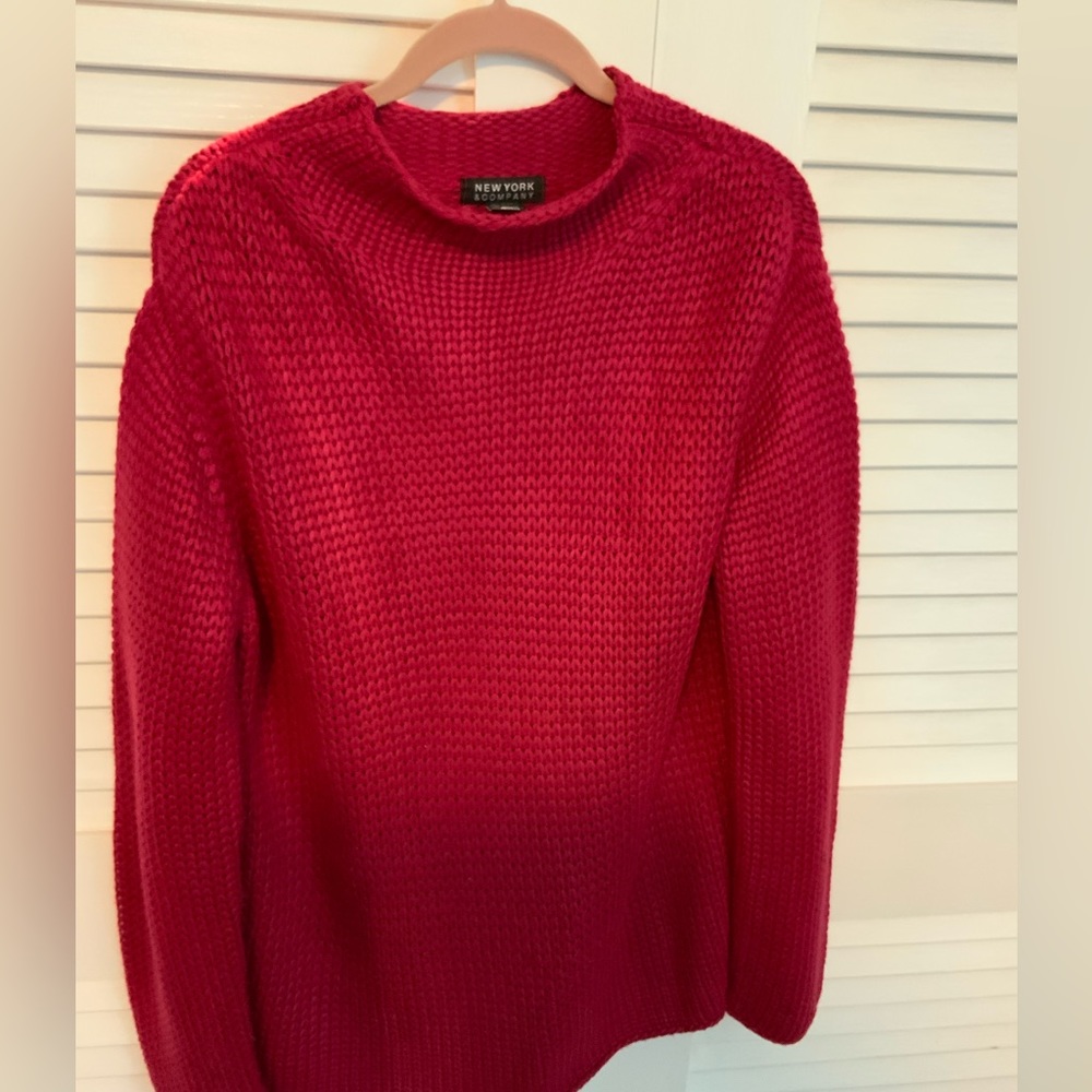 SWEATER